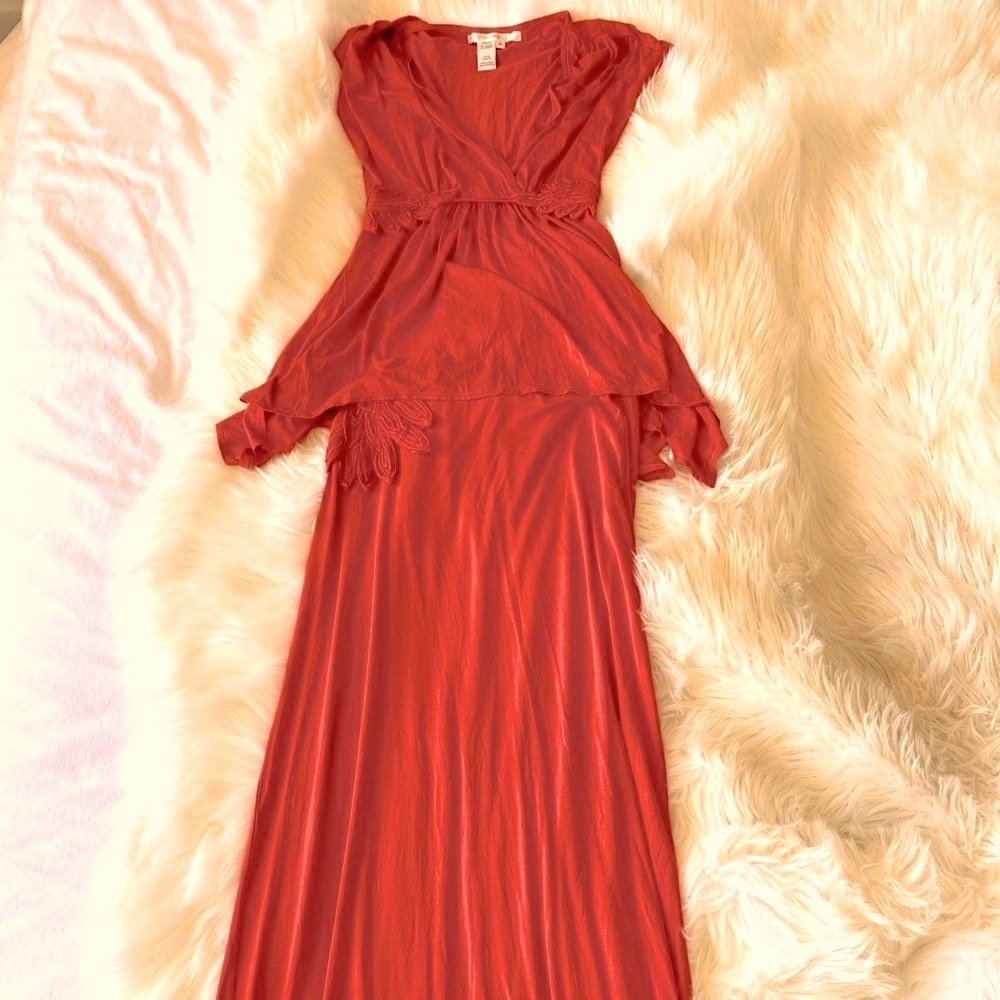 Ensemble, top with matching maxi skirt.